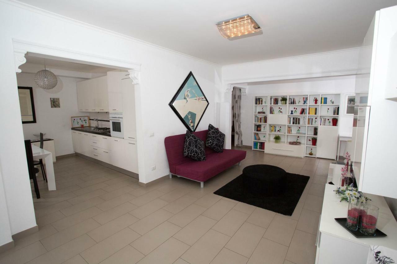 Appia Tourist Apartment Rome Exterior photo